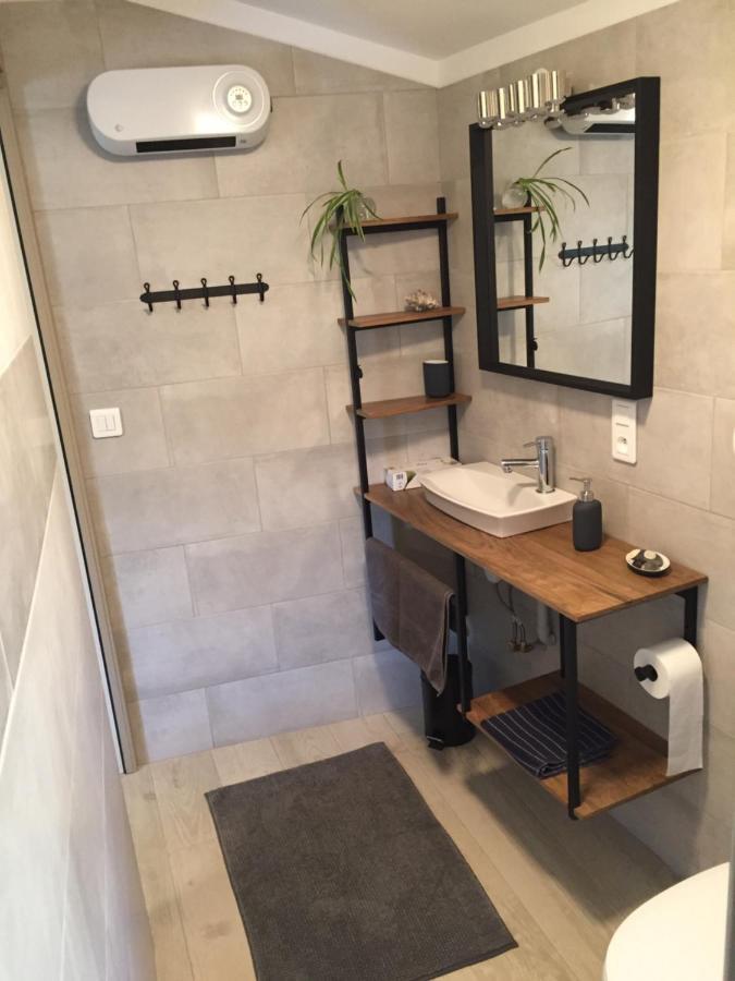 Gite De Gazelle Chambres D'Hote La Vacquerie-et-Saint-Martin-de-Castries Kültér fotó